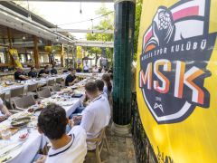 Başkan Seçer, Şampiyon Takım İle Bir Araya Geldi…