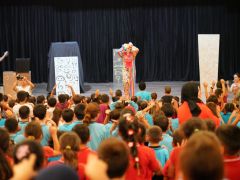 Tiyatro Festivali Minik Yüzleri Güldürdü…